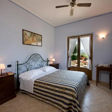 Macinatico Vakantieboerderij San Gimignano